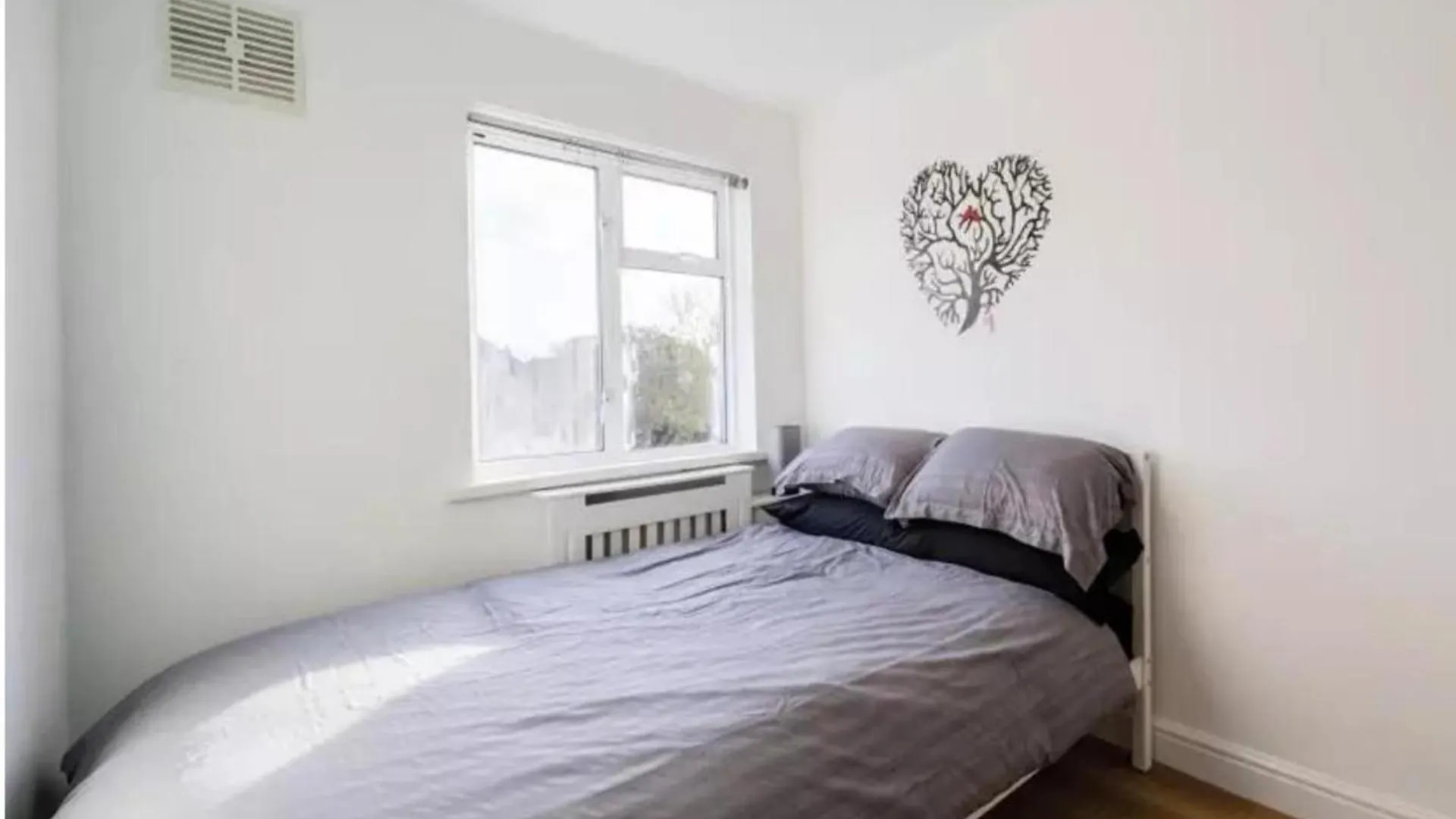 2Br-Sleeps6-Parking-Garden-Nearlondon Apartment Sunbury-on-Thames